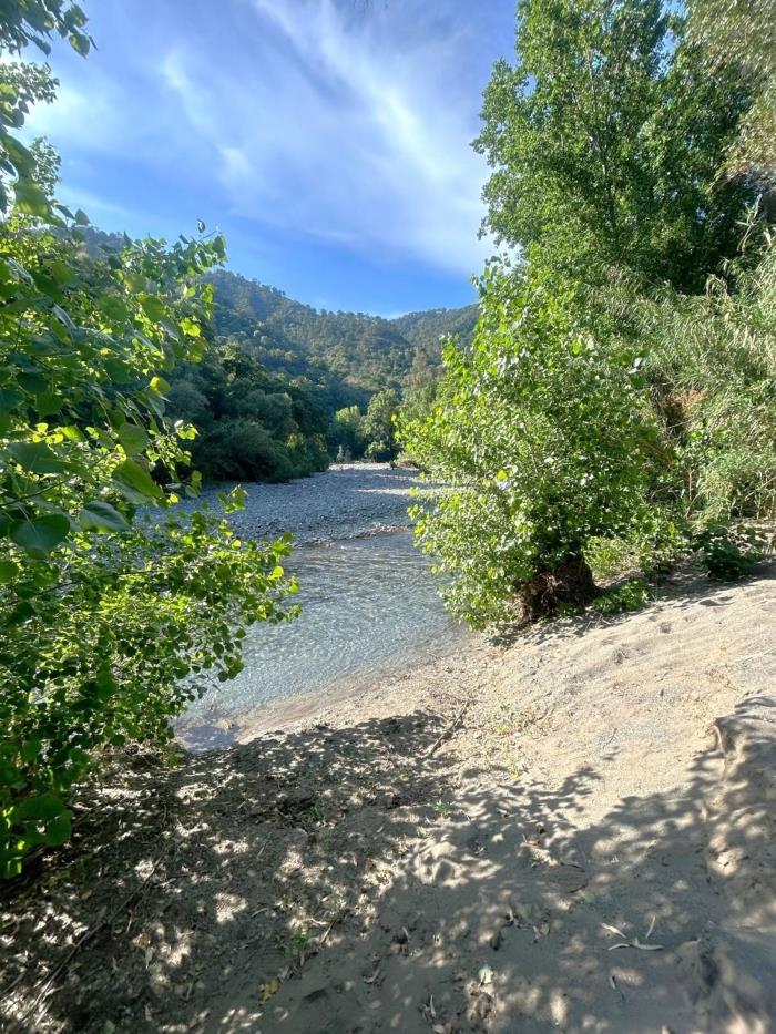 Parcela en el Rio de Benarrabá.