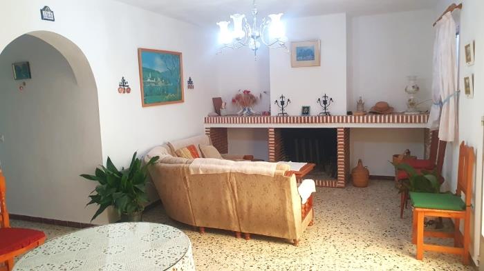 Vivienda en Gaucín con 5 dormitorios.